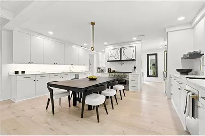 5945 W Andechs Summit, Johns Creek, GA 30097 - Photo 20