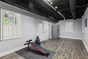 5502 Oakwood Dr, Stone Mountain, GA 30087 - Photo 36