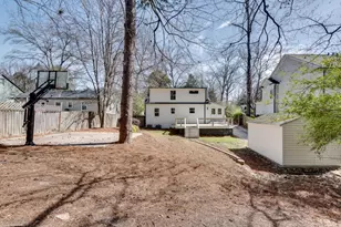 1861 Dyer Cir, Chamblee, GA 30341 - Photo 42