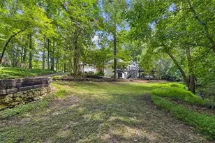 2330 Castle Ln NE, Marietta, GA 30062 - Photo 48