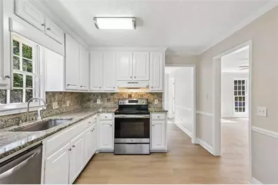 2344 Sawmill Road, Marietta, GA 30064 - Photo 12