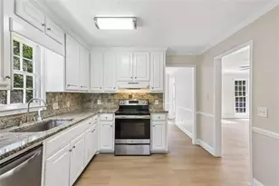 2344 Sawmill Rd, Marietta, GA 30064 - Photo 12