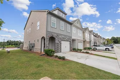 5797 Calle Vista Drive, Lithonia, GA 30058 - Photo 2