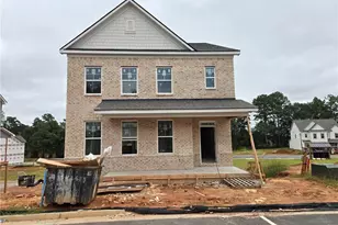 983 Homepark Circle, Buford, GA 30518 - Photo 2