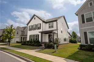 5200 Parkwood Dr, Flowery Branch, GA 30542 - Photo 6