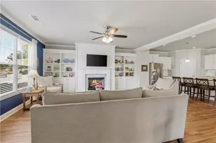 5200 Parkwood Dr, Flowery Branch, GA 30542 - Photo 8