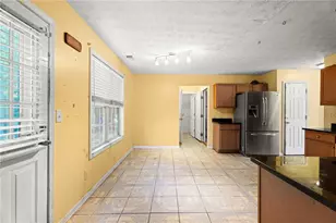 6833 Wynmeadow, Stone Mountain, GA 30087 - Photo 16