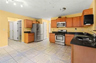 6833 Wynmeadow, Stone Mountain, GA 30087 - Photo 14