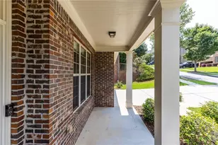 1075 Crescent Ridge Dr, Buford, GA 30518 - Photo 4