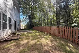 4266 Suwanee Brook Ct, Buford, GA 30518 - Photo 24