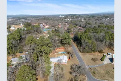 301 Briarwood Drive, Calhoun, GA 30701 - Photo 30