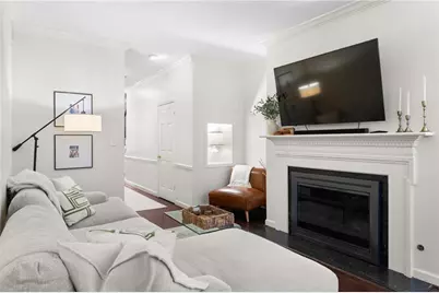 63 Willow Glen, Atlanta, GA 30342 - Photo 16