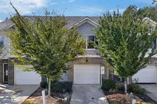 5918 Cassie Dr, Lithonia, GA 30038 - Photo 2