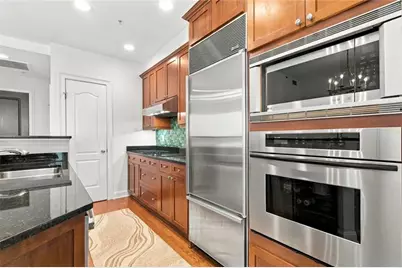2828 Peachtree Road NW #1204, Atlanta, GA 30305 - Photo 6