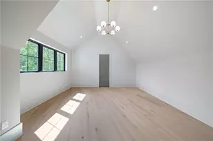 4901 Cambridge Dr, Dunwoody, GA 30338 - Photo 38