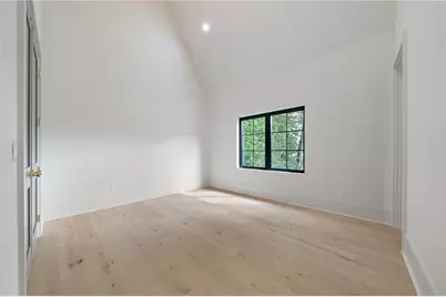 4901 Cambridge Drive, Dunwoody, GA 30338 - Photo 46