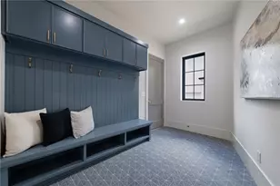 4901 Cambridge Dr, Dunwoody, GA 30338 - Photo 28