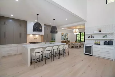 4901 Cambridge Drive, Dunwoody, GA 30338 - Photo 12