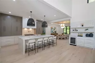 4901 Cambridge Dr, Dunwoody, GA 30338 - Photo 12