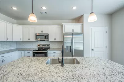 6408 River Plantation Drive, Lula, GA 30554 - Photo 8