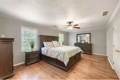 330 S Satinwood Place, Roswell, GA 30076 - Photo 14