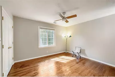 330 S Satinwood Place, Roswell, GA 30076 - Photo 18