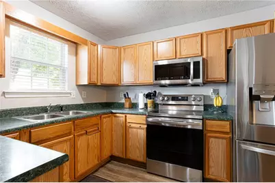 6551 Wellington Chase Court, Lithonia, GA 30058 - Photo 4
