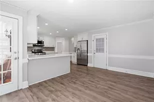4040 Camaron Way, Snellville, GA 30039 - Photo 10