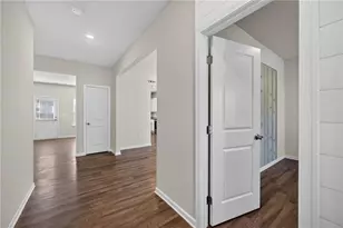 722 Woody Dr, Monroe, GA 30655 - Photo 6