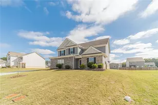 722 Woody Dr, Monroe, GA 30655 - Photo 2