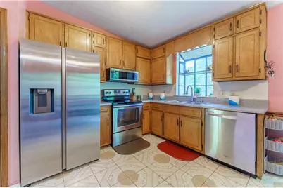 728 Mountain Village Drive, Stone Mountain, GA 30083 - Photo 10