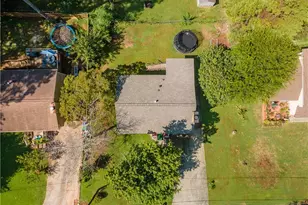 728 Mountain Village Dr, Stone Mountain, GA 30083 - Photo 34