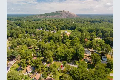 728 Mountain Village Drive, Stone Mountain, GA 30083 - Photo 36