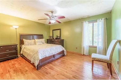 728 Mountain Village Drive, Stone Mountain, GA 30083 - Photo 14