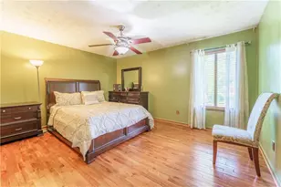 728 Mountain Village Dr, Stone Mountain, GA 30083 - Photo 14