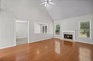 310 Vickery Cir, Roswell, GA 30075 - Photo 6