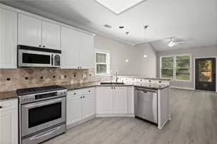 310 Vickery Cir, Roswell, GA 30075 - Photo 8