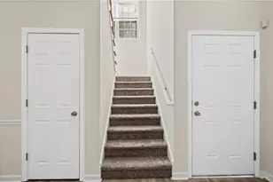8806 Fairview Bluff Rd, Johns Creek, GA 30022 - Photo 18