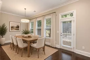 1374 Doublegate Dr, Atlanta, GA 30319 - Photo 12