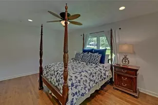 1398 Cumberland Dr, Gainesville, GA 30501 - Photo 12