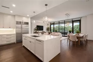 2520 Peachtree Rd NW, Atlanta, GA 30305 - Photo 2