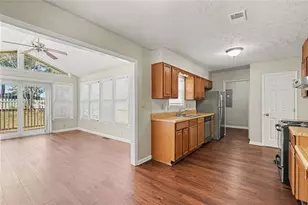 1160 Golfview Terrace, Monroe, GA 30655 - Photo 8