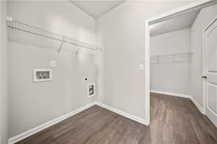 410 Rockview Dr, Canton, GA 30114 - Photo 16