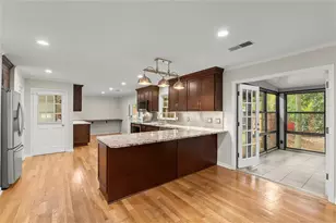 1160 Martin Ridge Rd, Roswell, GA 30076 - Photo 16