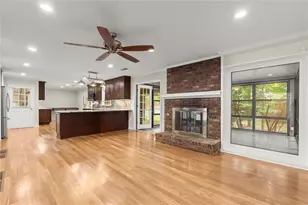 1160 Martin Ridge Rd, Roswell, GA 30076 - Photo 14