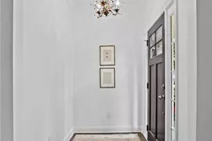 2348 Poplar Springs Dr NE, Atlanta, GA 30319 - Photo 4