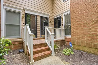 7500 Roswell Road #56, Sandy Springs, GA 30350 - Photo 2