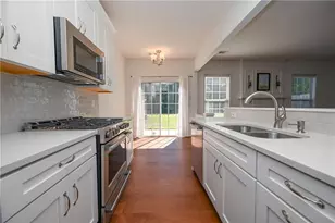 5274 Medlock Corners Dr, Norcross, GA 30092 - Photo 10