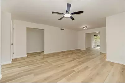 107 Cedar Court SE, Marietta, GA 30067 - Photo 12