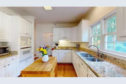 1555 Timberline Trace, Snellville, GA 30078 - Photo 4